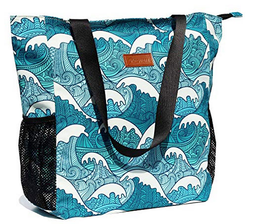 One of the most cute beach bags for teens is this shoulder tote by Esvan.